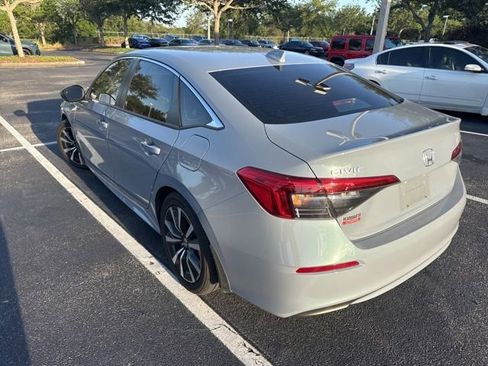 Certified 2024 Honda Civic EX image 4