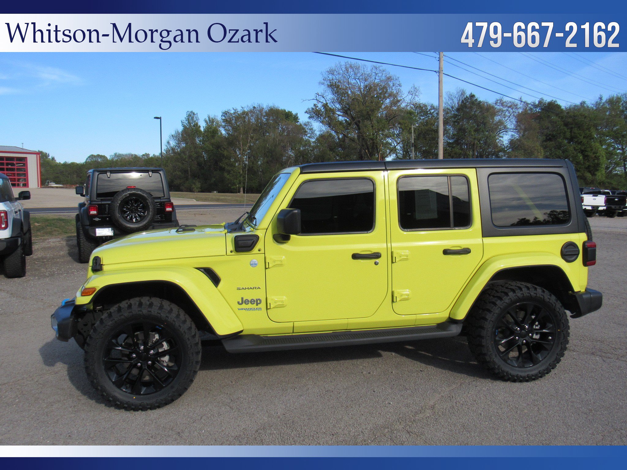Used 2022 Jeep Wrangler Unlimited Sahara w/ Cold Weather Group AWD/4WD image 5