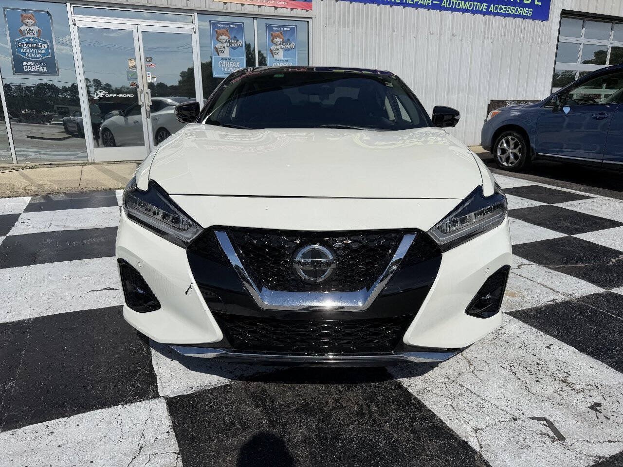 Used 2021 Nissan Maxima Platinum w/ Sport Mat Group FWD image 3