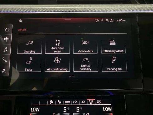 Used 2024 Audi Q8 e-tron Prestige w/ Prestige Package AWD/4WD image 75