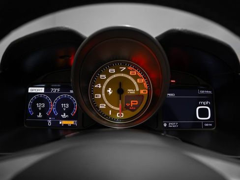 Certified 2019 Ferrari Portofino image 56