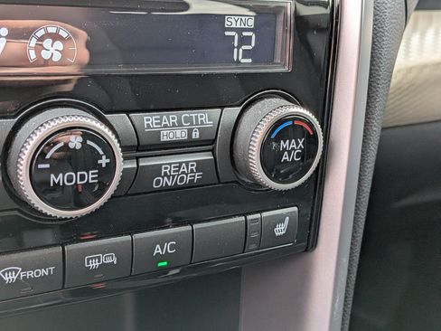 Used 2019 Subaru Ascent Premium AWD/4WD image 33