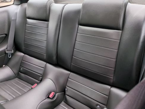 Used 2008 Ford Mustang Shelby GT500 RWD image 18