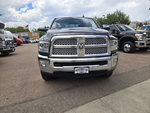 Used 2014 RAM 2500 Laramie w/ Cold Weather Group AWD/4WD image 3