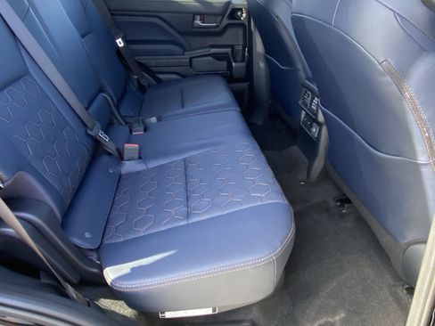 Certified 2025 Toyota 4Runner 4WD image 13