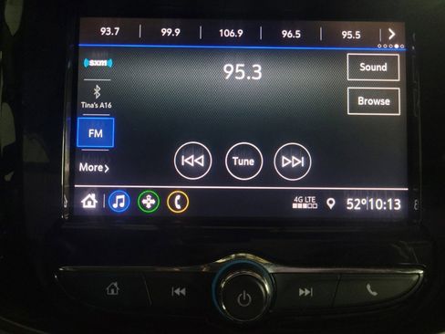 Used 2020 Chevrolet Trax LT image 25