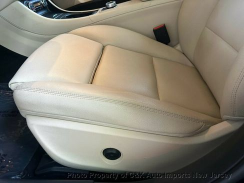 Used 2019 Mercedes-Benz GLA 250 4MATIC image 27