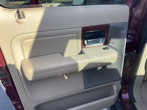 Used 2005 Ford F150 image 12