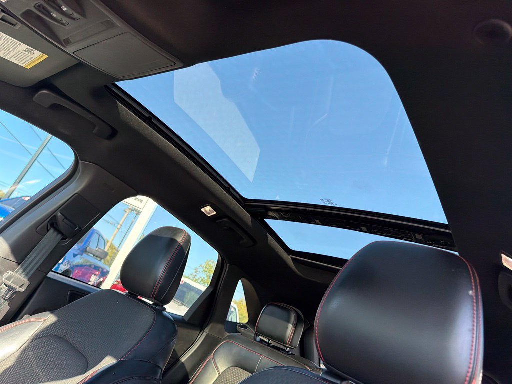 Used 2023 Ford Escape ST-Line w/ Tech Pack #1 FWD image 29