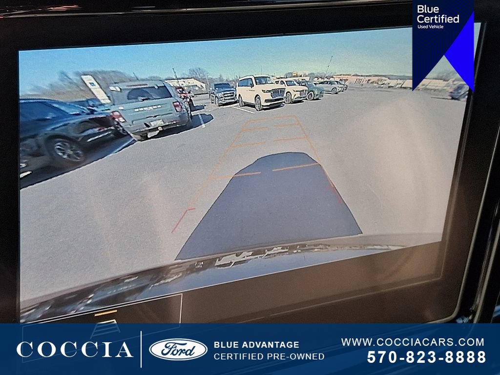 Used 2023 Chevrolet Traverse LT w/ LPO, Floor Liner Package AWD/4WD image 18