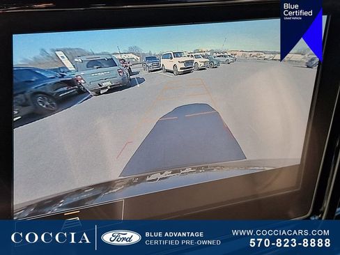 Used 2023 Chevrolet Traverse LT w/ LPO, Floor Liner Package image 18