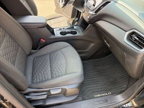 Used 2019 Chevrolet Equinox LT AWD/4WD image 24