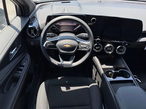 New 2025 Chevrolet Blazer EV LT image 17