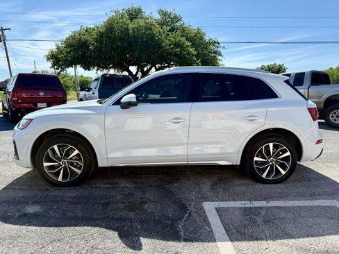 Used 2021 Audi Q5 2.0T Premium w/ Convenience Package AWD/4WD image 6