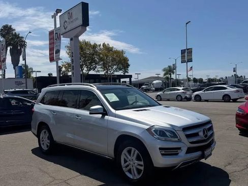 Used 2016 Mercedes-Benz GL 450 4MATIC image 3