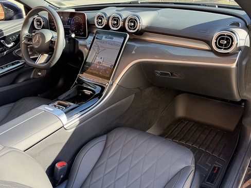 Used 2024 Mercedes-Benz CLE 450 4MATIC Cabriolet image 20