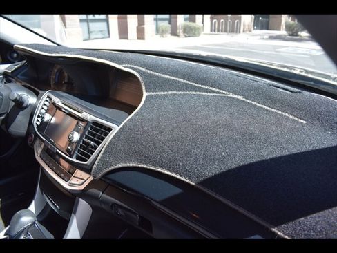Used 2013 Honda Accord EX image 31