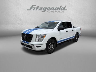 Used 2023 Nissan Titan SV w/ SV Convenience Package