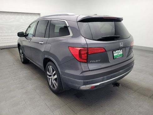 Used 2018 Honda Pilot Touring image 5