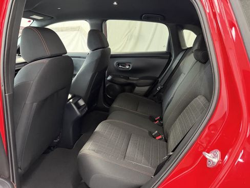 Used 2025 Honda HR-V Sport image 11