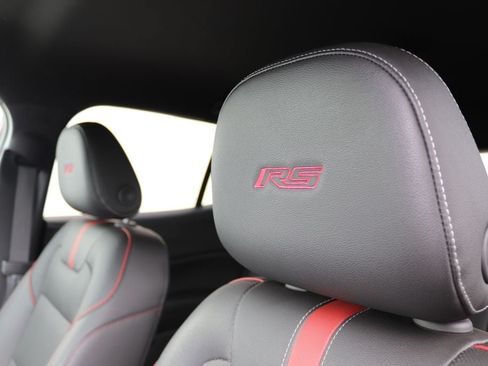 Used 2025 Chevrolet Trax RS w/ Driver Confidence Package FWD image 4