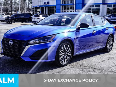 Used 2025 Nissan Altima 2.5 SV image 5