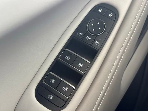 New 2026 INFINITI QX60 Luxe w/ Family Package image 23