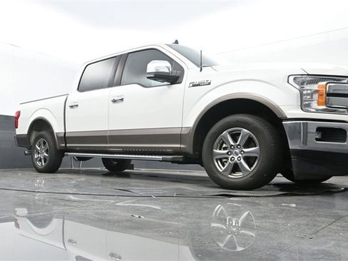 Used 2020 Ford F150 Lariat image 9