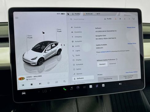 Used 2024 Tesla Model Y Long Range image 50