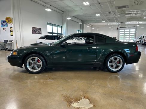 Used 2001 Ford Mustang GT RWD image 4