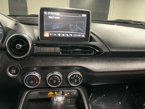 Used 2016 MAZDA MX-5 Miata Grand Touring RWD image 19