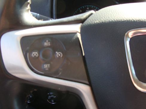 Used 2022 GMC Canyon Elevation image 14