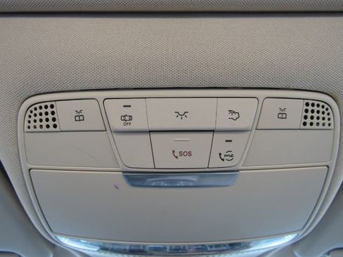 Used 2019 Mercedes-Benz C 300 Sedan image 55