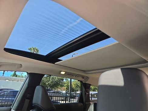 Used 2023 INFINITI QX60 Luxe w/ Cargo Package FWD image 26