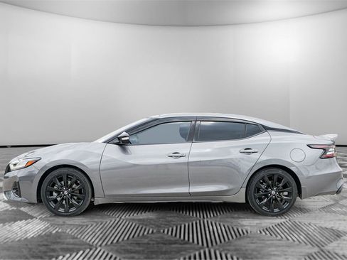 Used 2019 Nissan Maxima SR w/ Premium Package FWD image 7