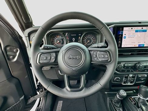 New 2026 Jeep Gladiator Sport AWD/4WD image 8