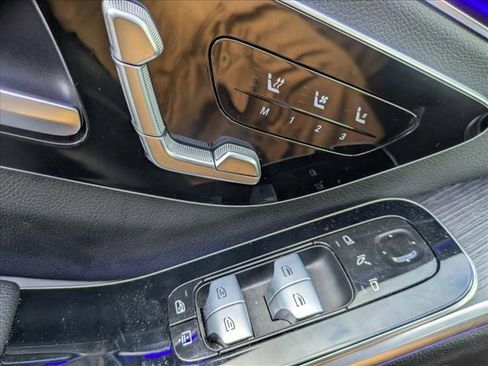 Used 2022 Mercedes-Benz S 500 4MATIC image 8