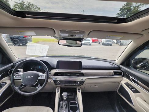Used 2022 Kia Telluride EX image 14