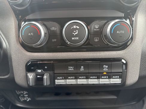 Used 2022 RAM 2500 Tradesman image 17