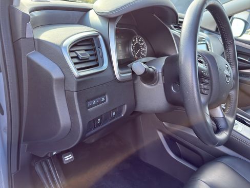 Certified 2023 Nissan Murano SV w/ SV Midnight Edition Package image 14