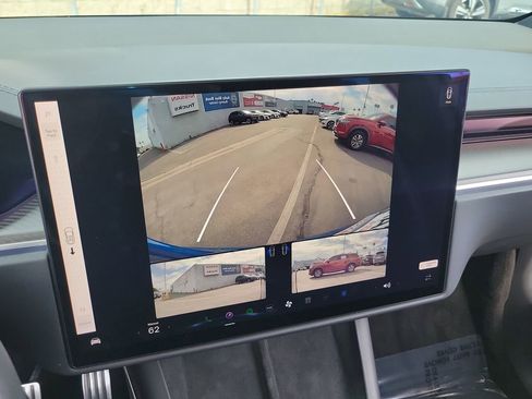 Used 2022 Tesla Model X Plaid AWD/4WD image 12