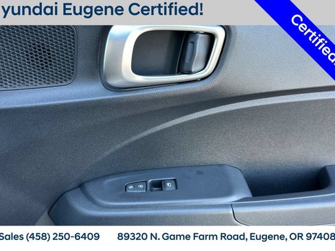 Used 2026 Hyundai Venue SE FWD image 22