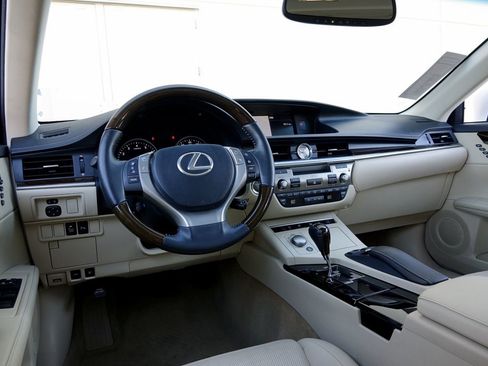 Used 2014 Lexus ES 350 image 5