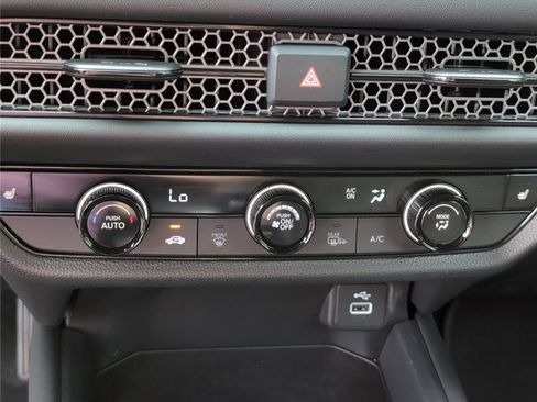 Used 2025 Honda HR-V Sport image 24