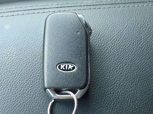 Used 2021 Kia Sportage EX FWD image 24