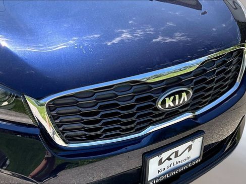 Used 2020 Kia Sorento S FWD image 30