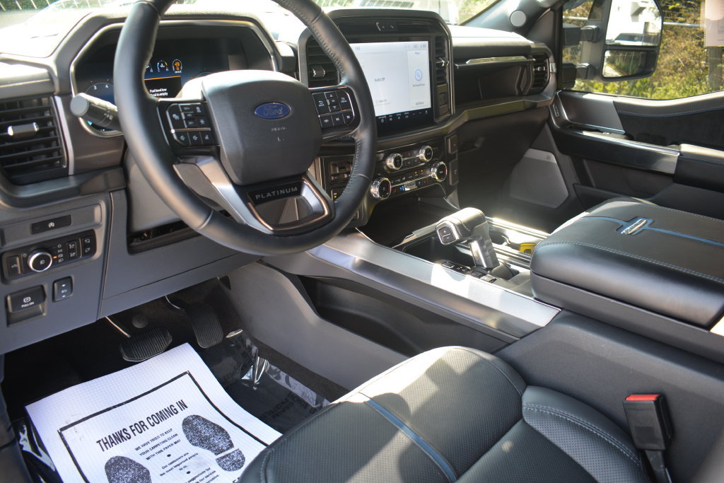 Certified 2025 Ford F150 Platinum w/ FX4 Off-Road Package AWD/4WD image 10