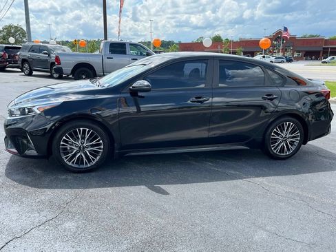Used 2022 Kia Forte GT-Line w/ GT-Line Premium Package FWD image 5