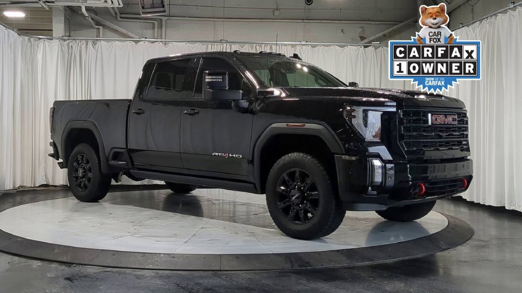 Used 2024 GMC Sierra 2500 AT4 w/ AT4 Premium Plus Package AWD/4WD image 2