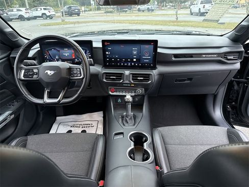 Used 2024 Ford Mustang EcoBoost image 24